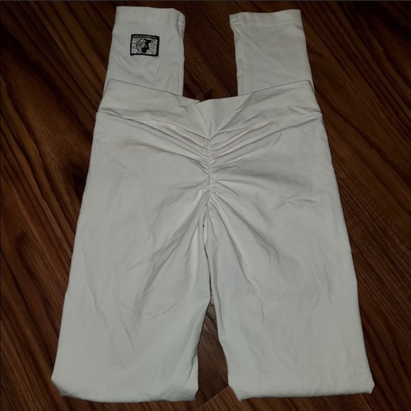 🚫SOLD🔥White Celestial Bodiez Scrunch Butt🔥🔥 - Picture 4 of 7